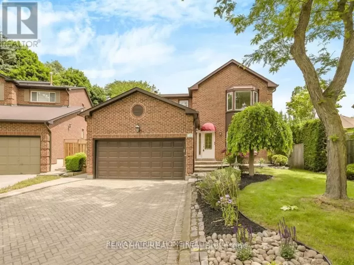 10 SPANHOUSE CRESCENT, Markham