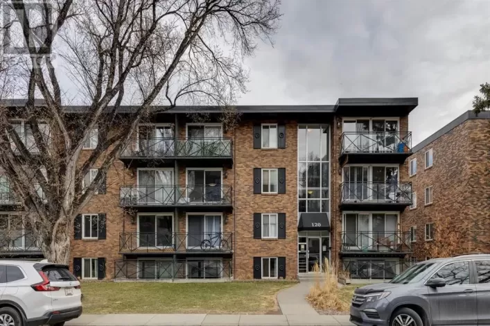 102, 120 24 Avenue SW, Calgary