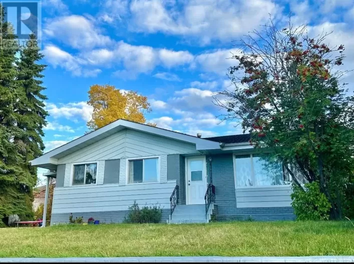 10318 103 Ave, Lac La Biche