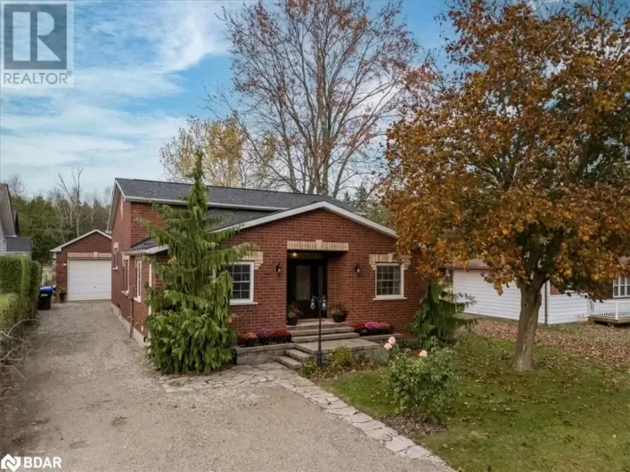 1048 FERN ROAD, Innisfil