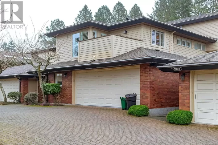 108 2345 Cedar Hill Cross Rd, Oak Bay