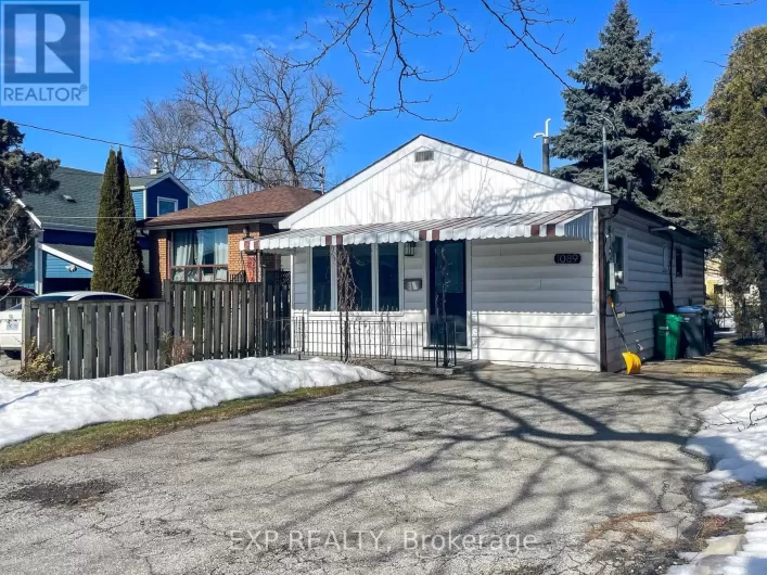 1089 MEREDITH AVENUE, Mississauga