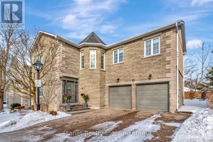 11 - 25 MANOR PARK CRESCENT, Guelph