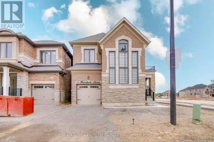 11 HOUSEFINCH AVENUE, Brampton