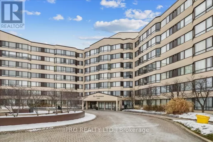 111 - 1001 CEDARGLEN GATE, Mississauga