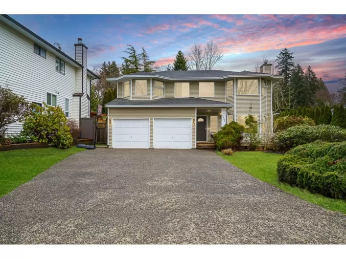 1142 161A STREET, Surrey