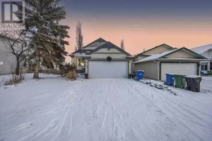 115 Harvest Oak Crescent NE, Calgary