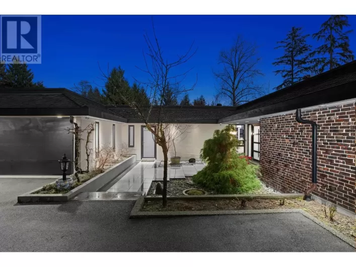 1162 CHARTWELL CRESCENT, West Vancouver