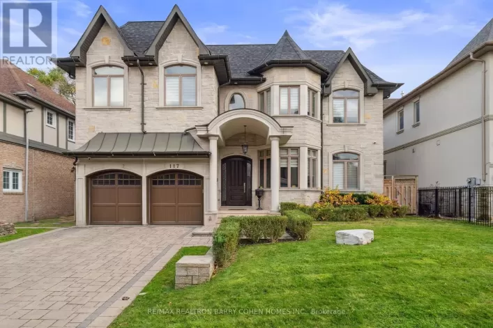 117 UPPER CANADA DRIVE, Toronto