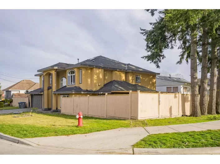 12205 66 AVENUE, Surrey