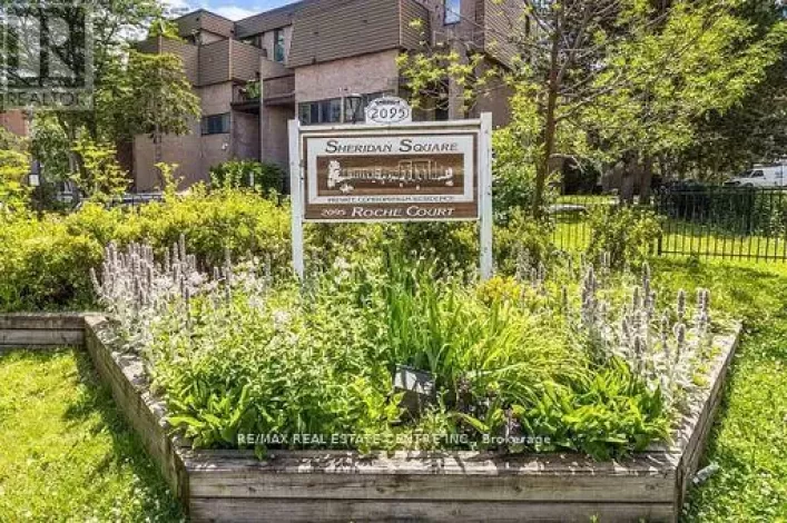 124 - 2095 ROCHE COURT, Mississauga