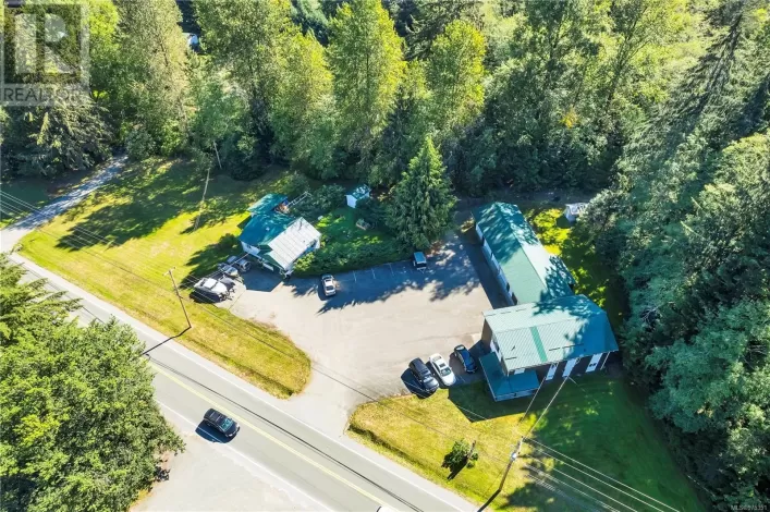 1260 Sayward Rd, Sayward