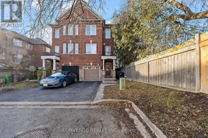 14 GEMSTONE LANE W, Brampton