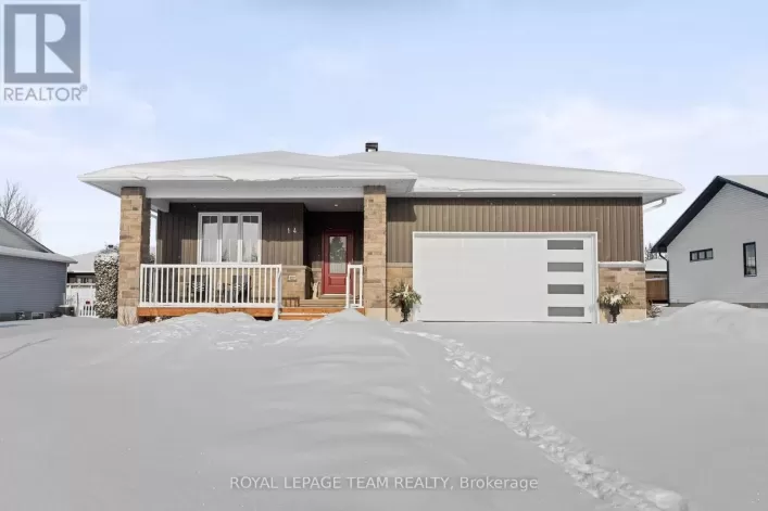 14 MORRISON DRIVE, Whitewater Region