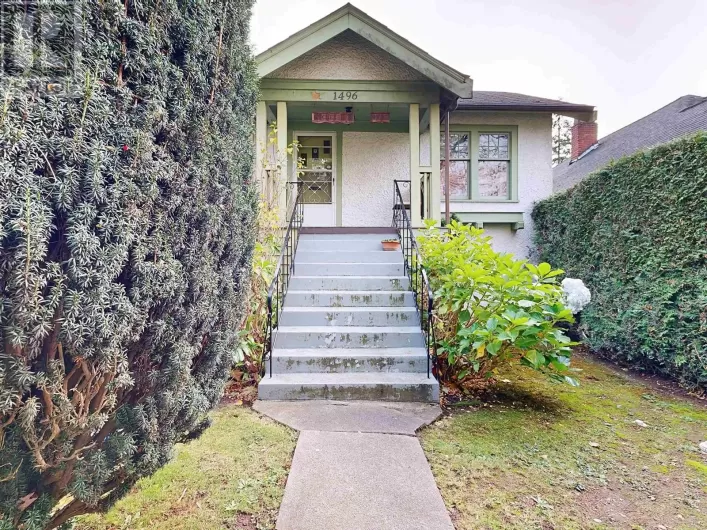 1496 E 15TH AVENUE, Vancouver