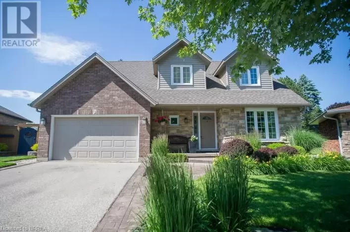 15 PINTO Court, Brantford