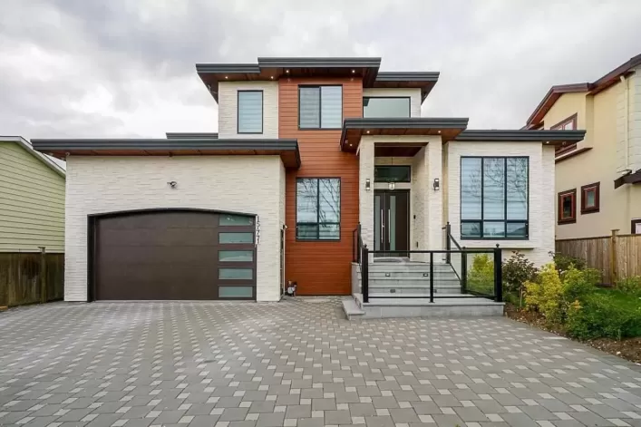 15441 85A AVENUE, Surrey