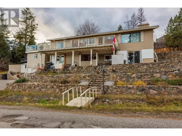 1572 Parkinson Road, West Kelowna