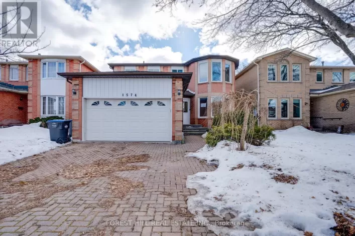 1574 SIR MONTY'S DRIVE, Mississauga