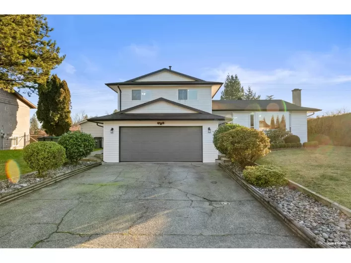 15796 95A AVENUE, Surrey