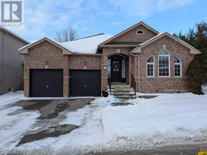 16 IMPERIAL CROWN LANE, Barrie