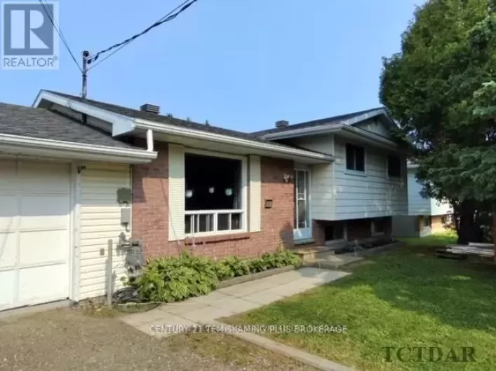 165 CARTER BOULEVARD, Temiskaming Shores