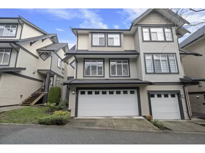 18 19932 70 AVENUE, Langley