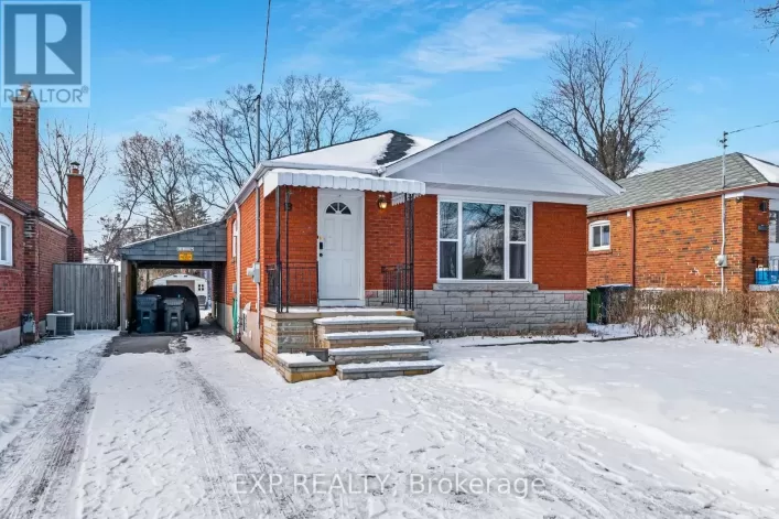 18 LEWISTON ROAD, Toronto