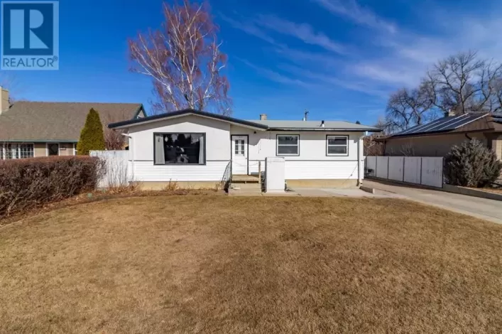 1821 12 Avenue North, Lethbridge