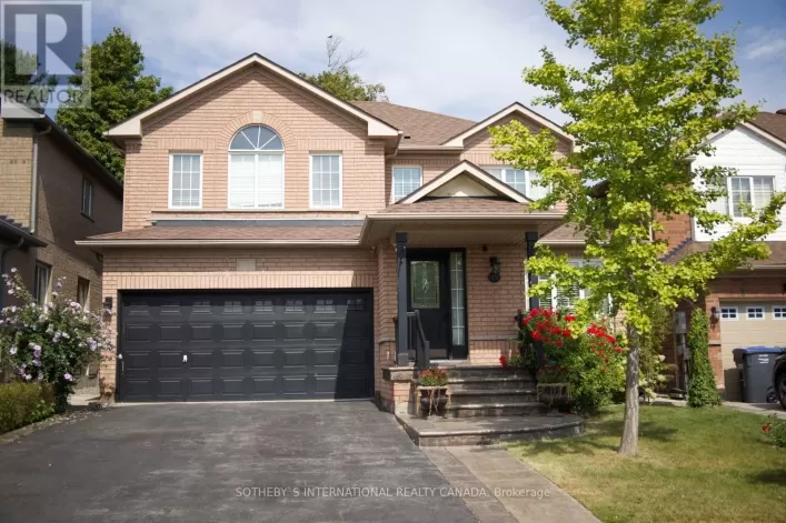 19 HOLLOWGROVE BOULEVARD, Brampton