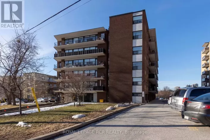 205 - 50 GULLIVER ROAD, Toronto