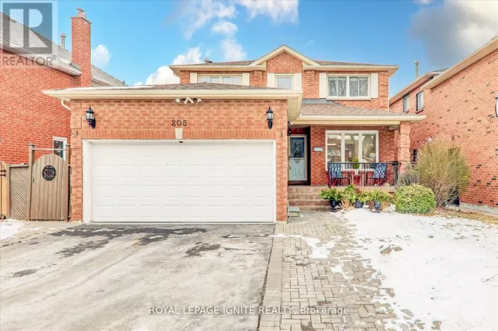 205 CALVERLEY TRAIL, Toronto