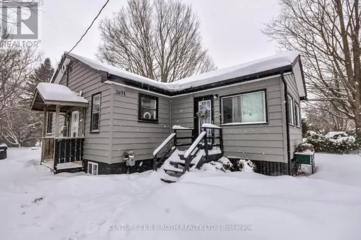 2071 VICTORIA STREET, Innisfil