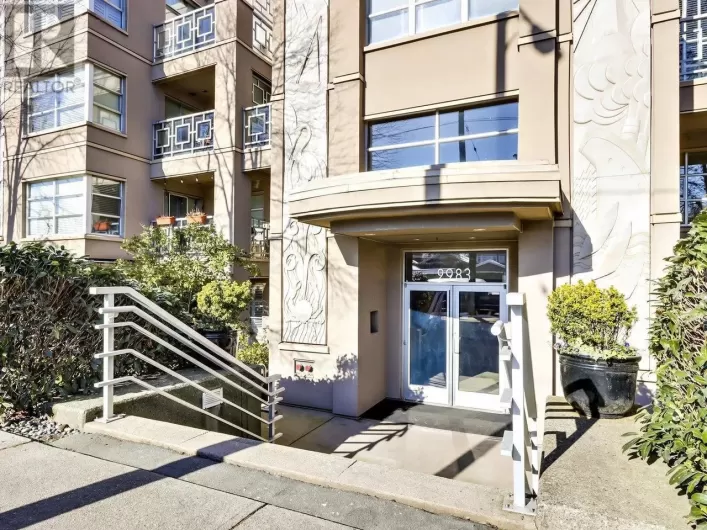 211 2983 W 4TH AVENUE, Vancouver