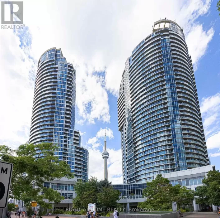 2113 - 208 QUEENS QUAY W, Toronto