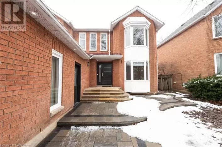 2116 EIGHTH LINE Unit# Upper, Oakville