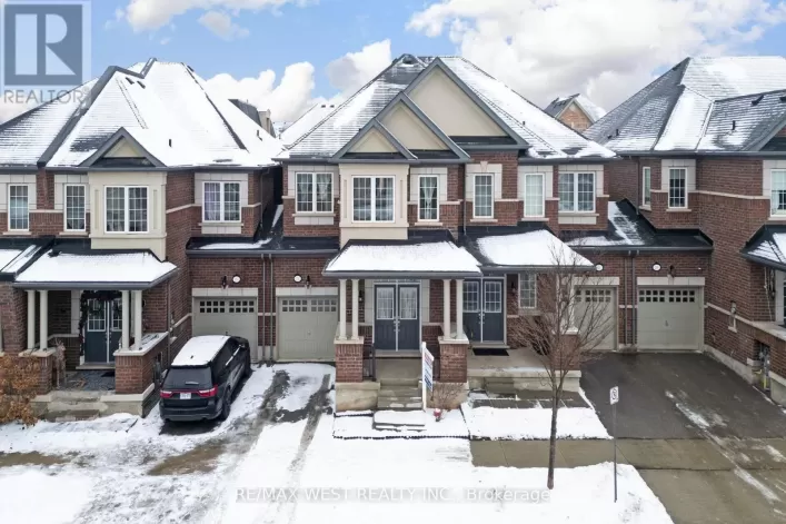 213 SARAH CLINE DRIVE, Oakville