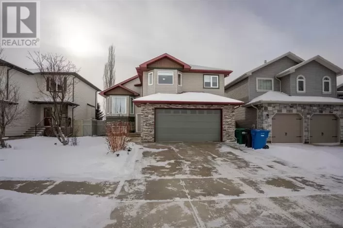 216 Southgate Boulevard S, Lethbridge