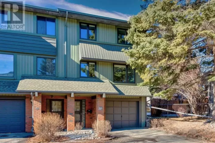 22, 10030 Oakmoor Way SW, Calgary