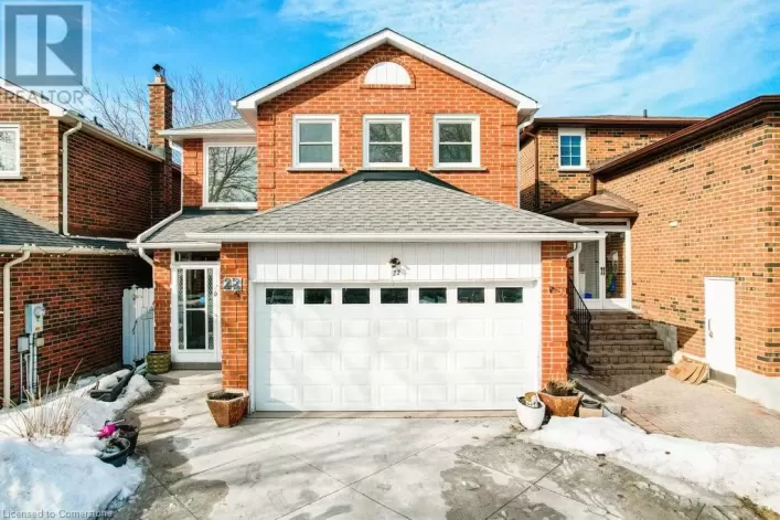 22 CHARCOAL Drive, Toronto