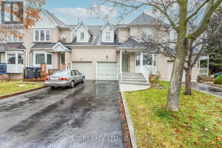 22 DESERT SAND DRIVE, Brampton