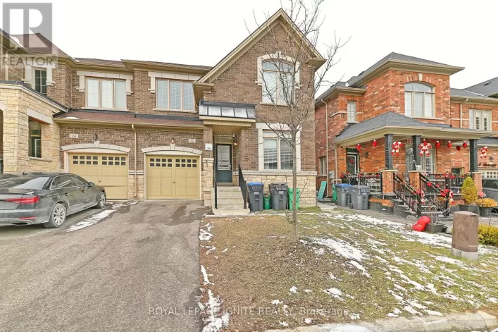 22 THORNAPPLE STREET, Brampton