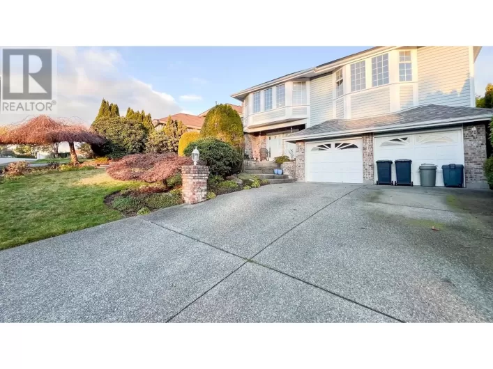 2215 SORRENTO DRIVE, Coquitlam