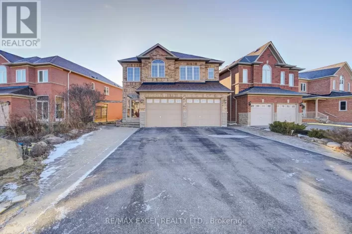 23 LENA DRIVE, Richmond Hill