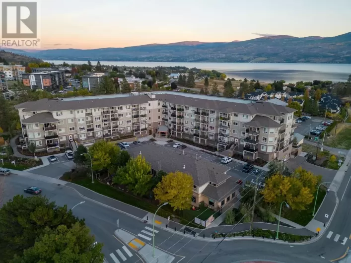 2301 Carrington Road Unit# 404, West Kelowna