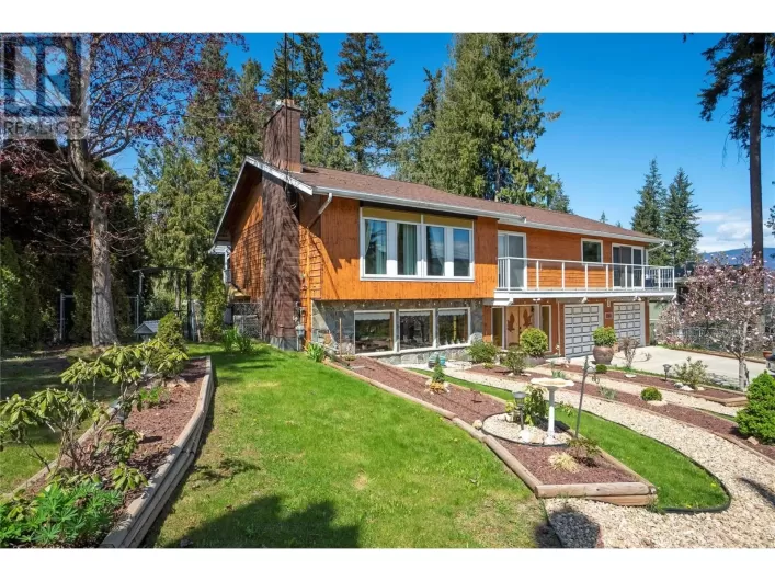 2363 Forest Drive, Blind Bay