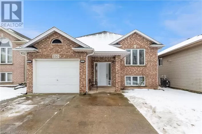 250 ST. LAWRENCE Drive, Welland