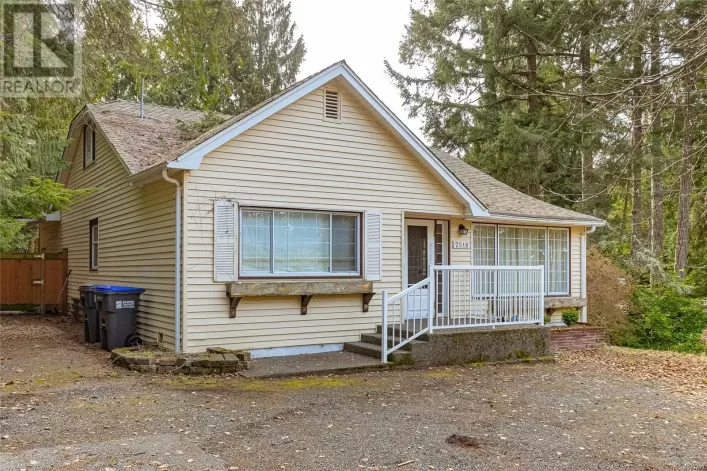 2518 Island Hwy W, Qualicum Beach