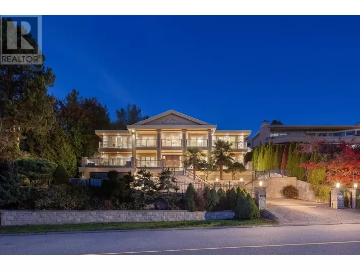 2533 WESTHILL DRIVE, West Vancouver