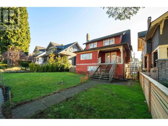 2544 W 3RD AVENUE, Vancouver